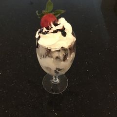 A picture of Ice Cream Sandwich Crumble Parfait.