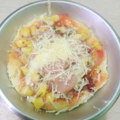 รูปของ Pizza mini mozarella rasa bintang 5