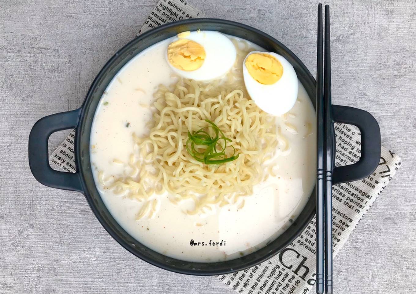 Ramen Indomie (Mie Kuah Susu)