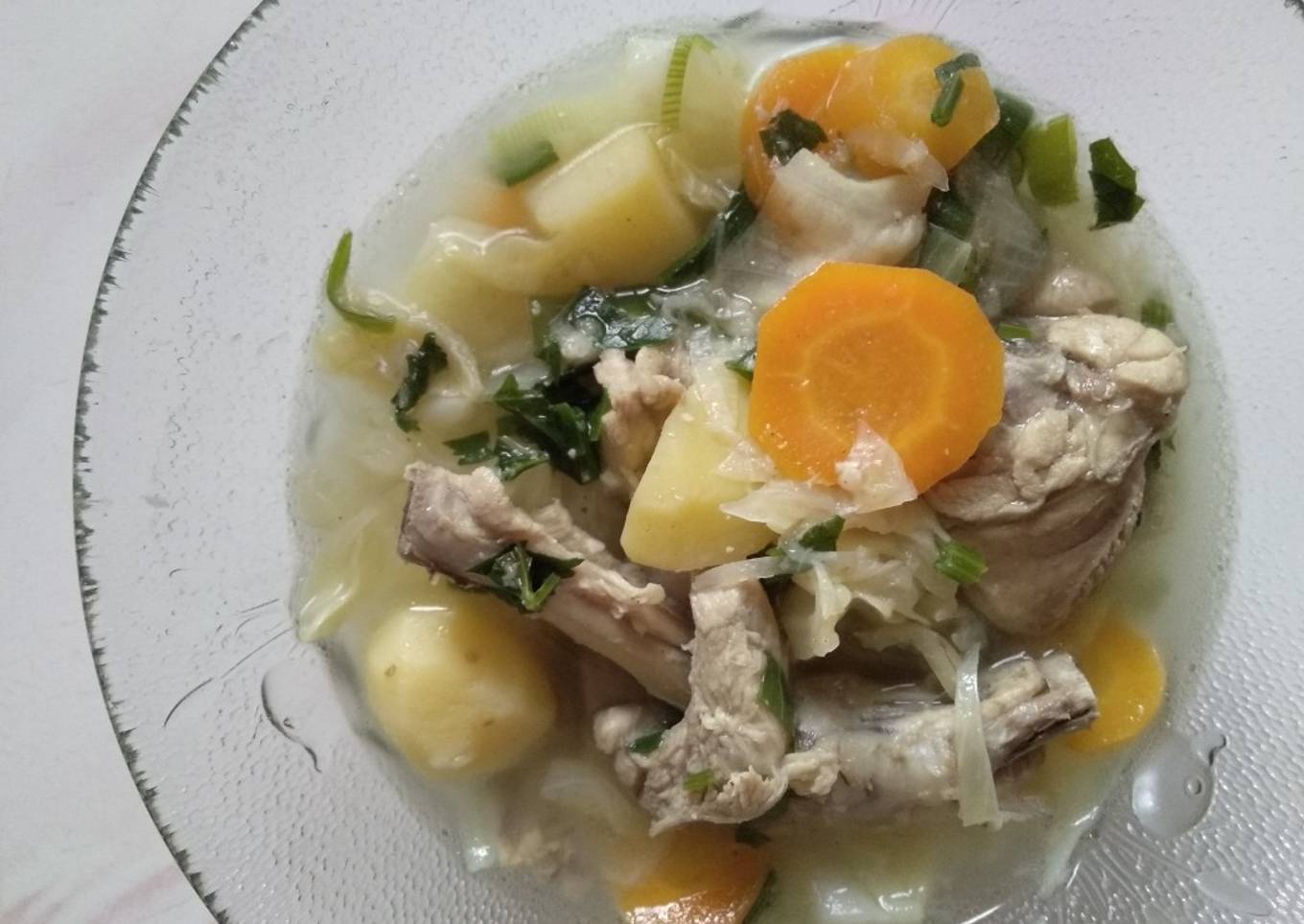 Sop ayam kolaborasi