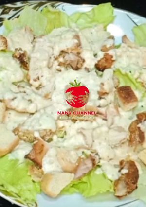 صورة لوصفة سلطة السيزر الصحية للدايت 😋