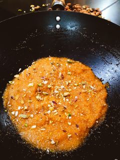 A picture of Suji ka halwa.