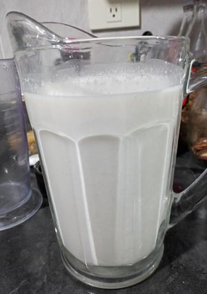 Una foto de Leche de avena 🥛🍼