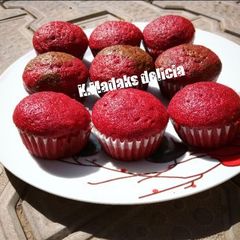 A picture of Redvelvet cake.