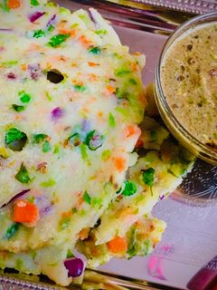 আক্কি রোটি সাথে মিষ্টি নারকেলের চাটনি (aakki roti sathe misti narkeler chatni recipe in Bengali) রেসিপির প্রধান ছবি