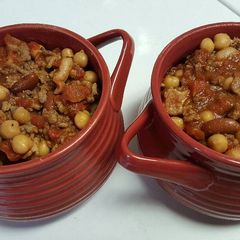 A picture of Sausage, Bacon, & Bean Chili.