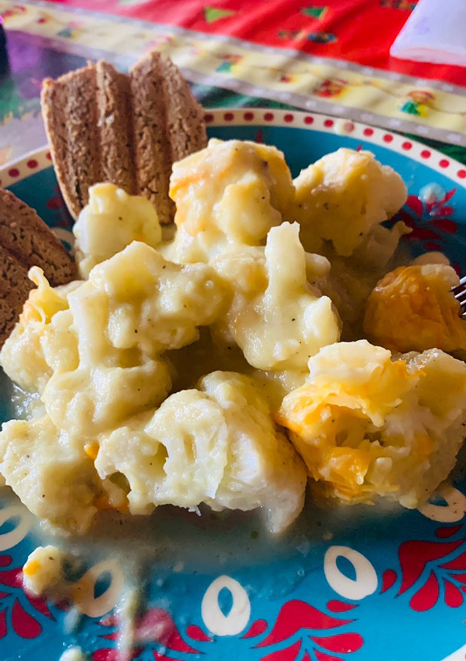Una foto de Coliflor gratinada con bechamel de calabacín 🥒
