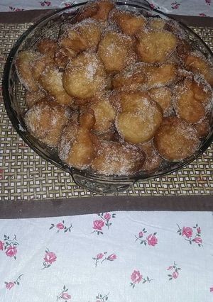 Una foto de Buñuelos de manzana y pera