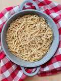 Spaghetti cacio e pepe 🇮🇹 Espaguetis con queso y pimienta negra 🍝