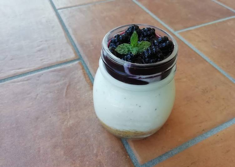 Recetta di Ultimate Yogurt cheesecake con more