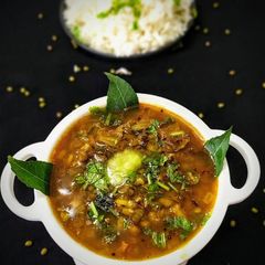 A picture of Moong Dal.