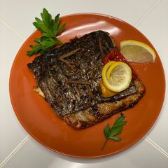 A picture of Grilled Balsamic Ginger Salmon.