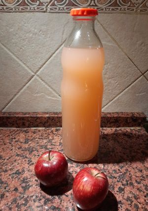 Una foto de Jugo de manzanas