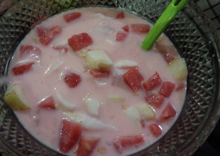 Resep Sop buah pink milky Anti Gagal