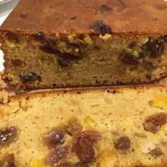 A picture of Fruit Cake.