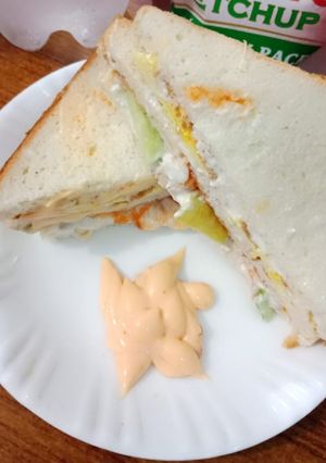 A picture of Chicken egg Mayonnaise sandwich.