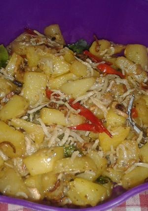 Foto resep Tumis kentang teri medan