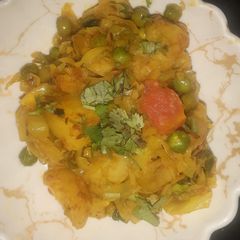 A picture of Patta Gobhi Matar Aloo.