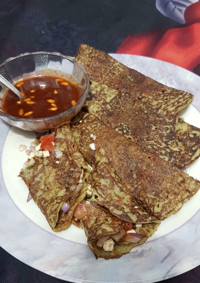 A picture of Split moong dal chilla.