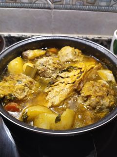 Una foto de Cocido con pelotas al estilo de mi madre