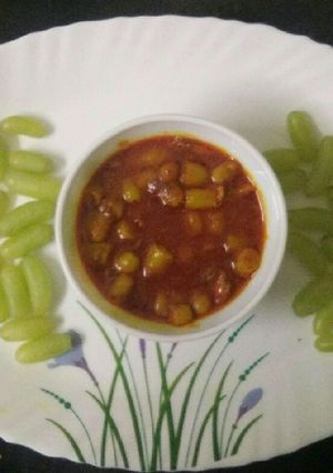 A picture of Green Grapes Pickle.