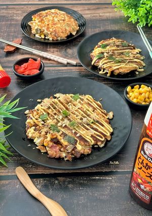 صورة لوصفة أوكونومياكي Okonomiyaki 🇯🇵