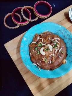 बेसन का हलवा (Besan ka halwa recipe in hindi) रेसिपी मुख्य फोटो