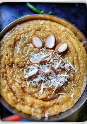 A picture of Moong dal halwa.