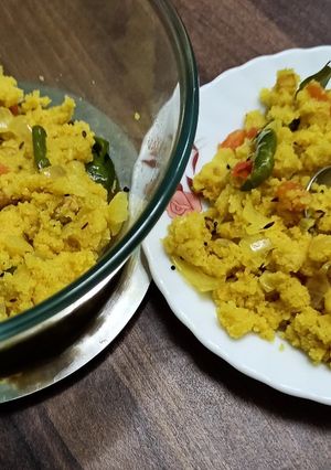 रवा उपमा (rava upma recipe in marathi) रेसिपी चे मुख्य फोटो