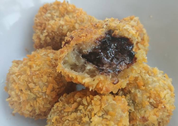 Bola-bola pisang coklat