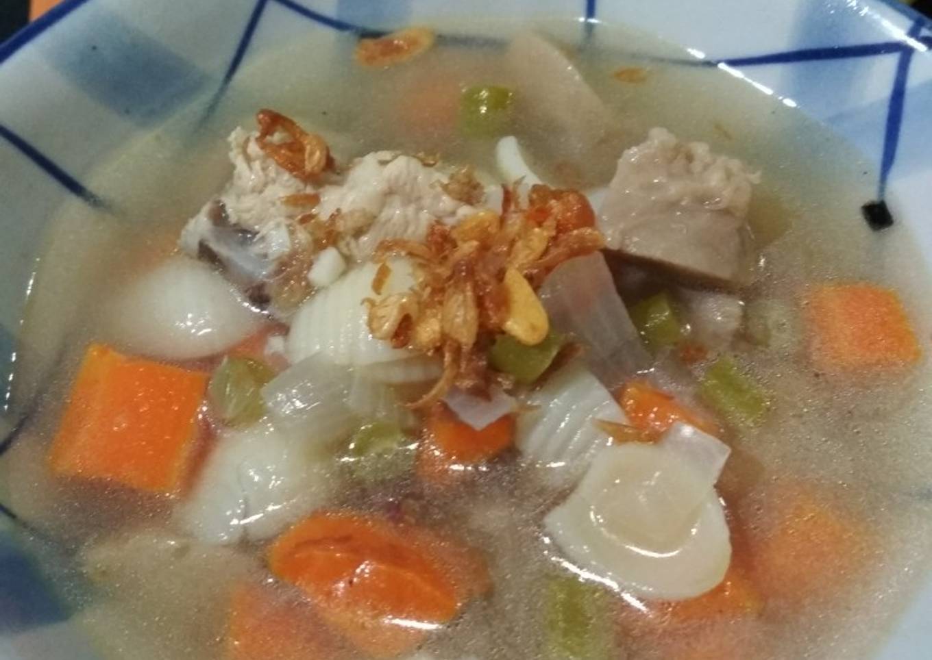 Sop ayam simpel