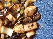 Una foto de pollo teriyaki fácil