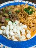 Chanfainita con Tallarín