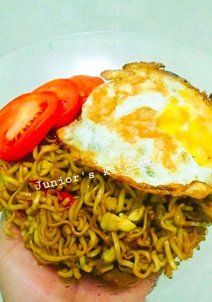 Foto resep Mie Telor Goreng Sedaap 🐣