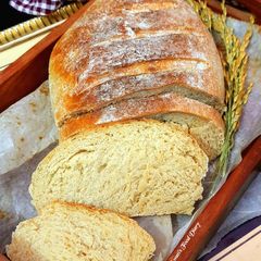 A picture of Easy French Bread.
