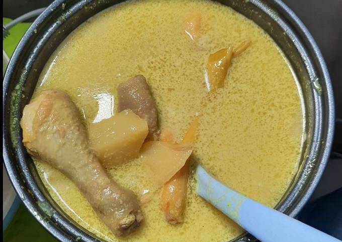 Cara Gampang Menyiapkan Gulai ayam kentang &amp; tahu Anti Gagal