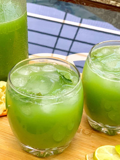 A picture of Cucumber Ginger Mint Augua-fresca.
