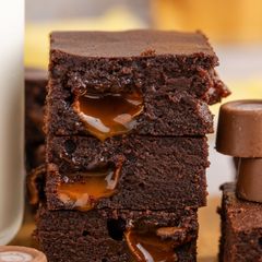 A picture of Rolo Brownies.