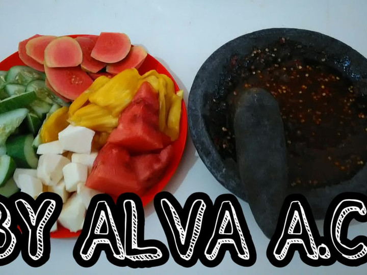Langkah Mudah untuk Menyiapkan Rujak potong yang Lezat