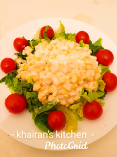Creamy sweet corn salad ainihin hoton girkin