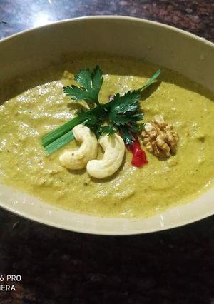 A picture of Dry fruit custard.