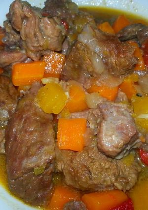 Foto principal de Ternera estofada con verduras