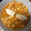 Stewed Chickpeas with Hard-Boiled Egg