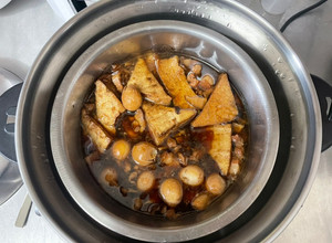 蘋果西打滷肉飯（肉燥飯） 的食譜成品照片