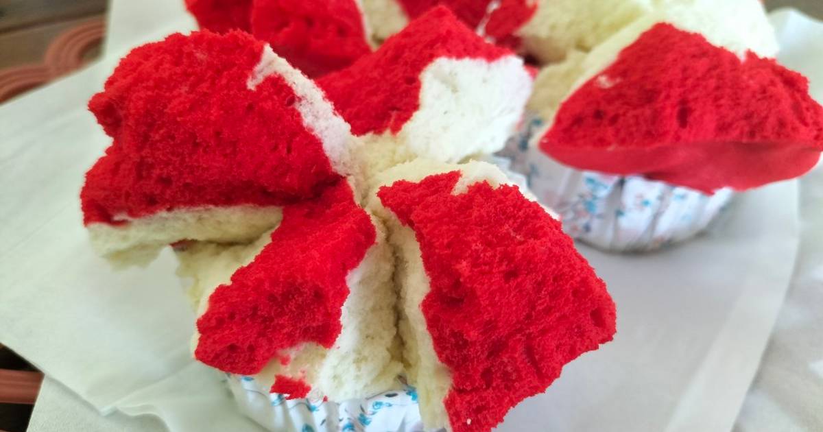 Resep Bolu Kukus Merah Putih Oleh Artini Ketut Cookpad