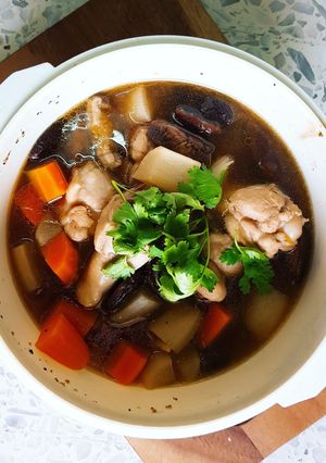 รูปของ ไก่ตุ๋นเห็ดหอม (By microwave)