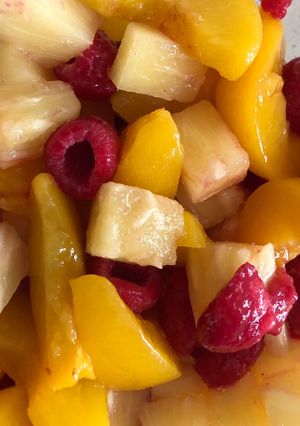 A picture of Super Fast Fruit Salad!.