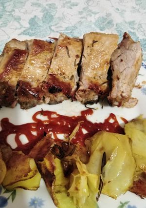 Foto di Costine al forno con chips