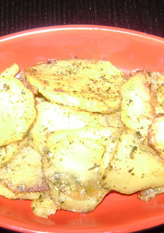 Una foto de Patatas con Ajo y Perejil