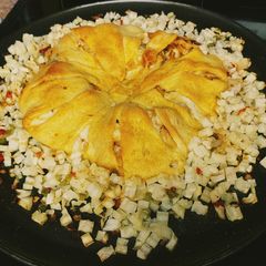 A picture of Quick 'n Easy Buffalo Ranch Chicken Crescent Ring.